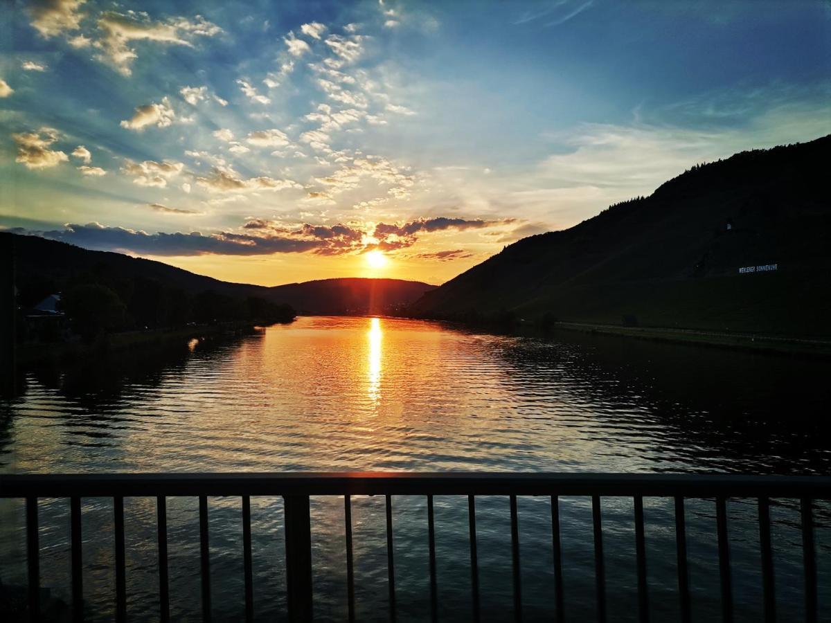Sonnenufer Apartment & Moselwein I Bernkastel-Kues Luaran gambar